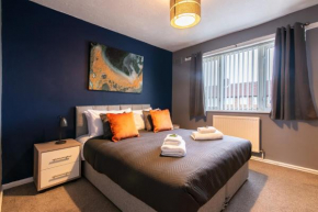3 Bed Apartment - Perfect for Contractors near Liverpool Airport